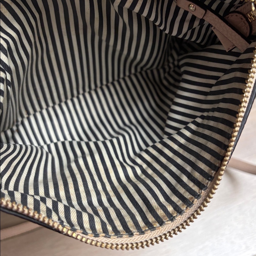 Kate Spade Blush Leather Crossbody Bag - Picture 9 of 10